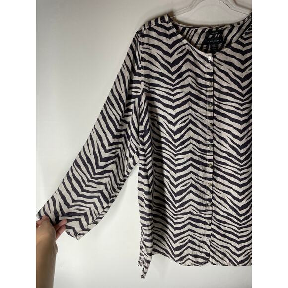 Tahari Brown White Zebra Print 100% Linen Long Sleeve Button Down Blouse Size 2X - Picture 2 of 4